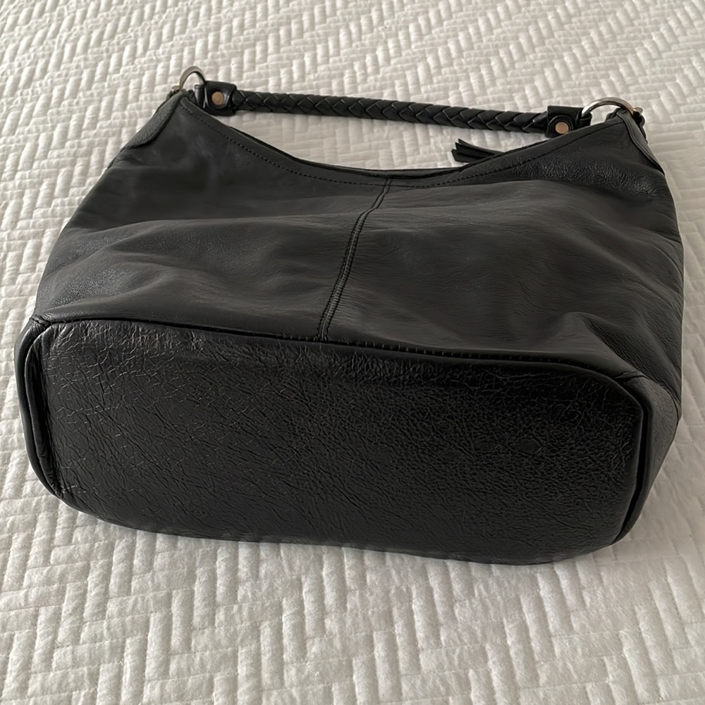 H&M 100% genuine leather shoulder bag/Black - Picture 2 of 14